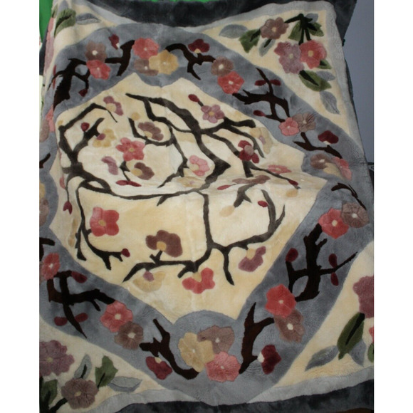 Auskin Traders New Zealand Sheepskin Flower Rug Large Area Carpet 80 x 140 - Picture 10 of 13